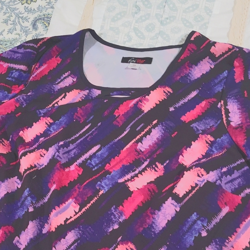 2x koi lite scrub top